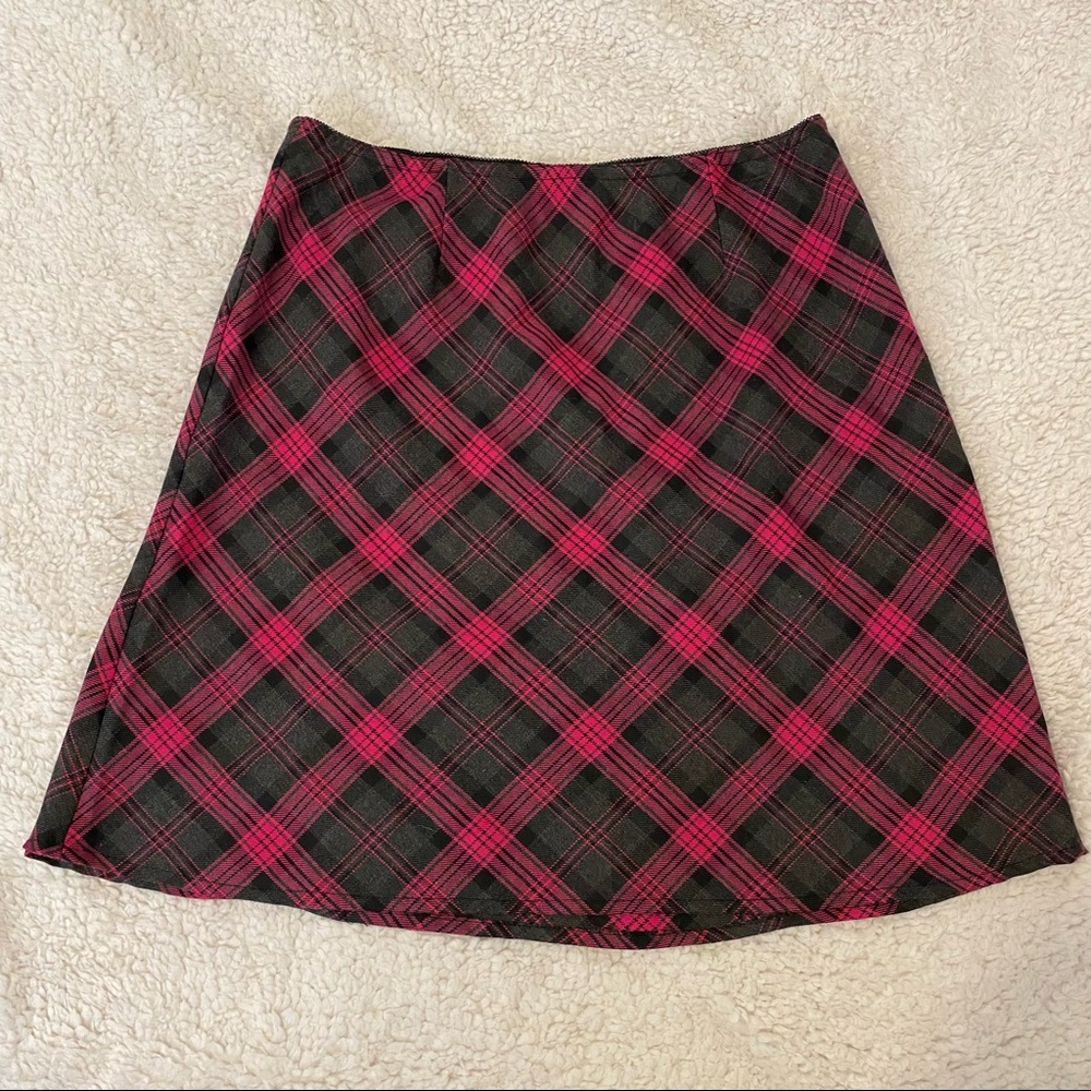 S.C & Co Petites Woman’s Knee Skirt